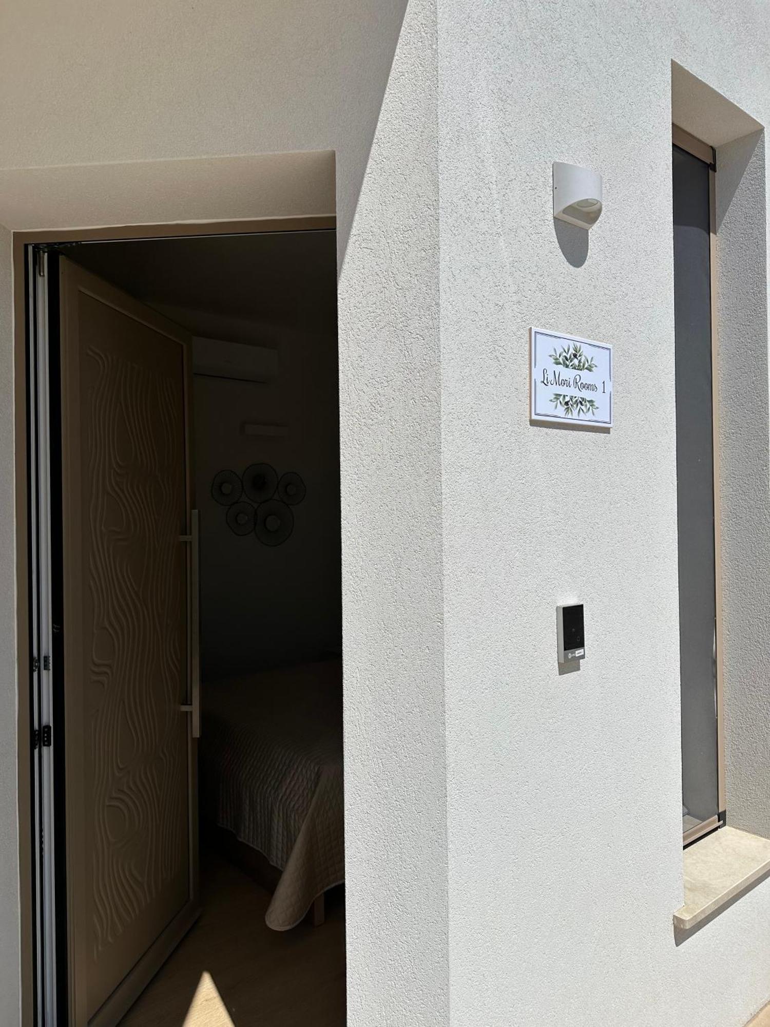 Lizzanello Li Mori Rooms מראה חיצוני תמונה