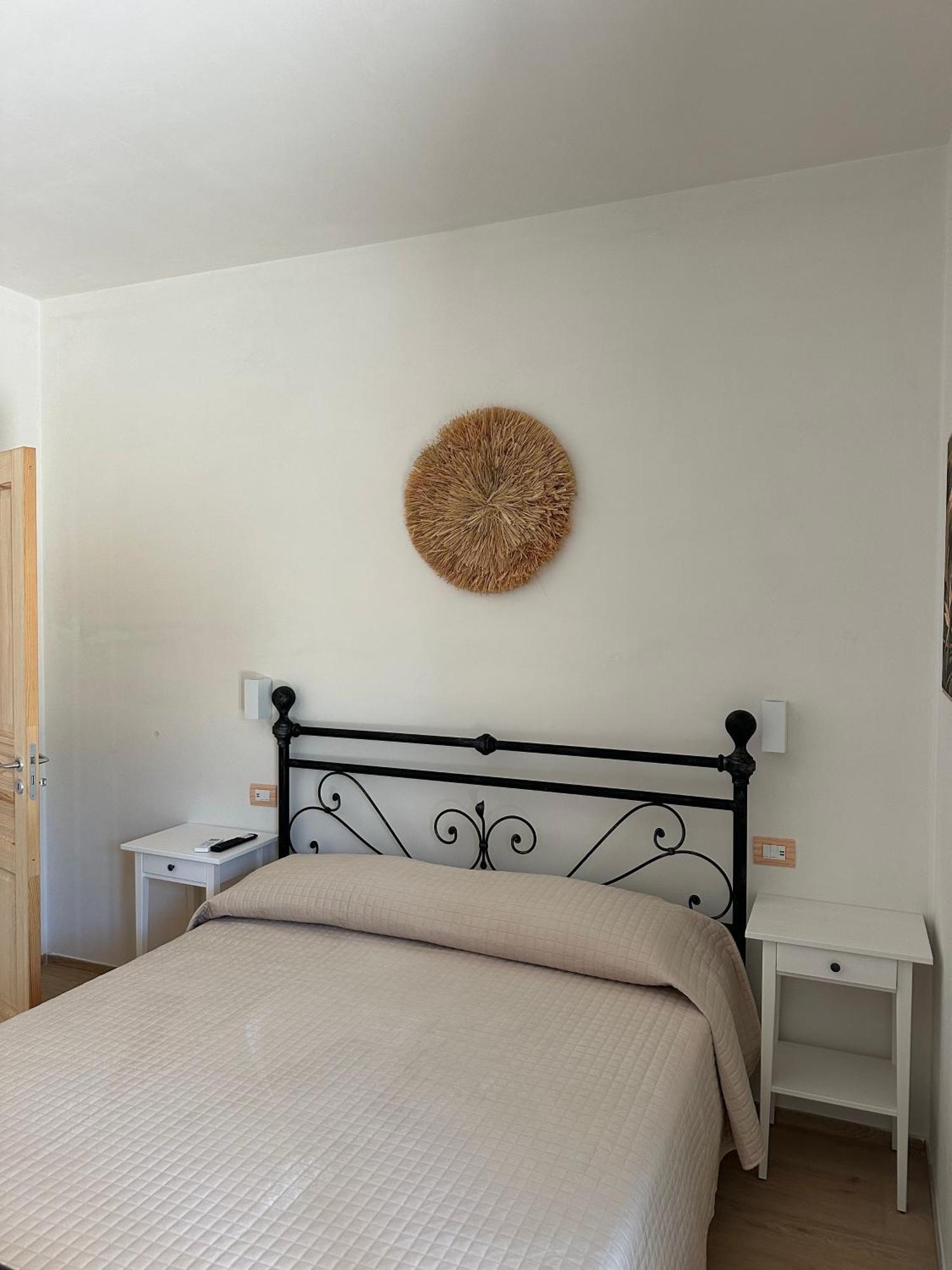 Lizzanello Li Mori Rooms מראה חיצוני תמונה