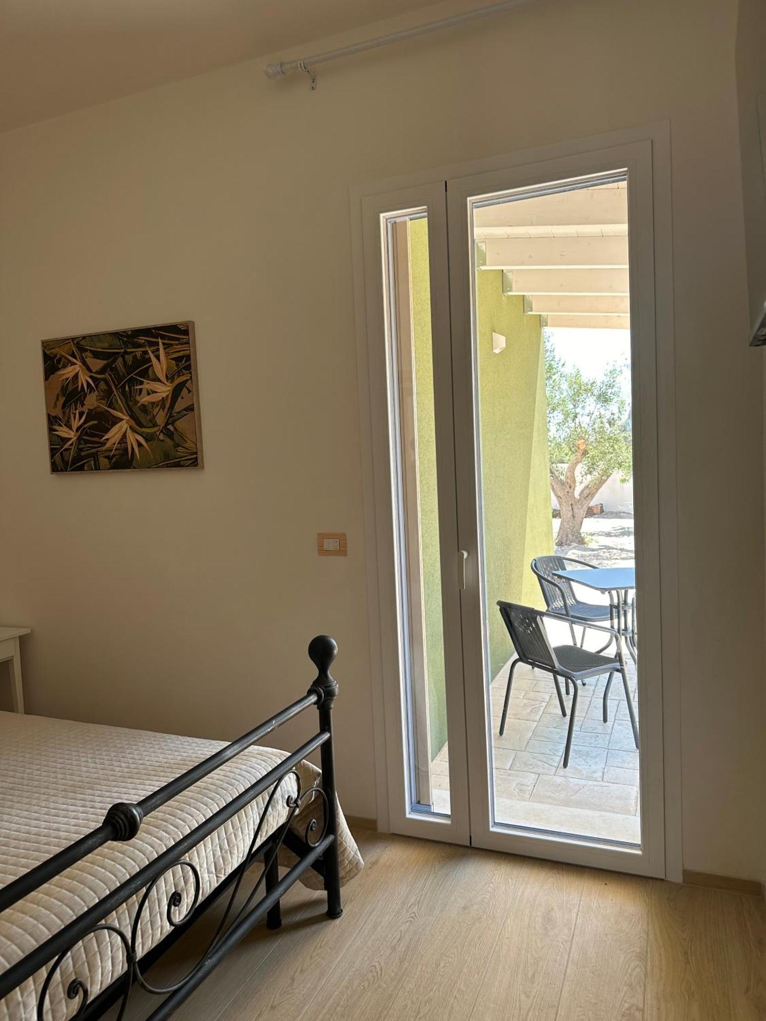 Lizzanello Li Mori Rooms מראה חיצוני תמונה
